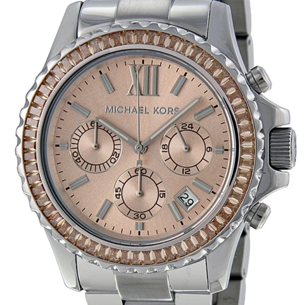 Michael Kors Everest MK5870 Watch-Baguette Crystals! Tags & Original Box! - Picture 5 of 5
